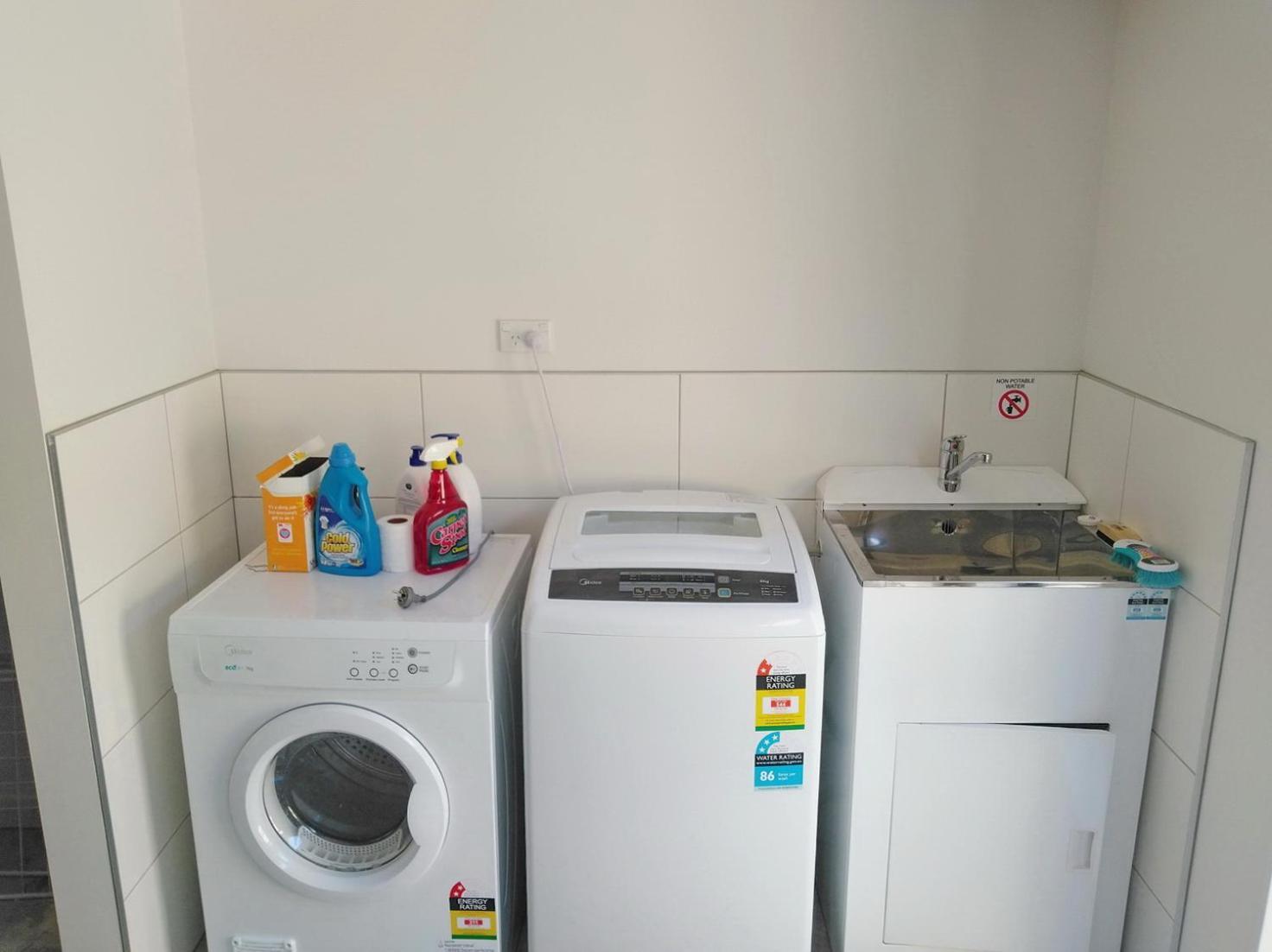7Br 3Bh Beach Escape. 2 Min To Browns Bay Beach Auckland Esterno foto