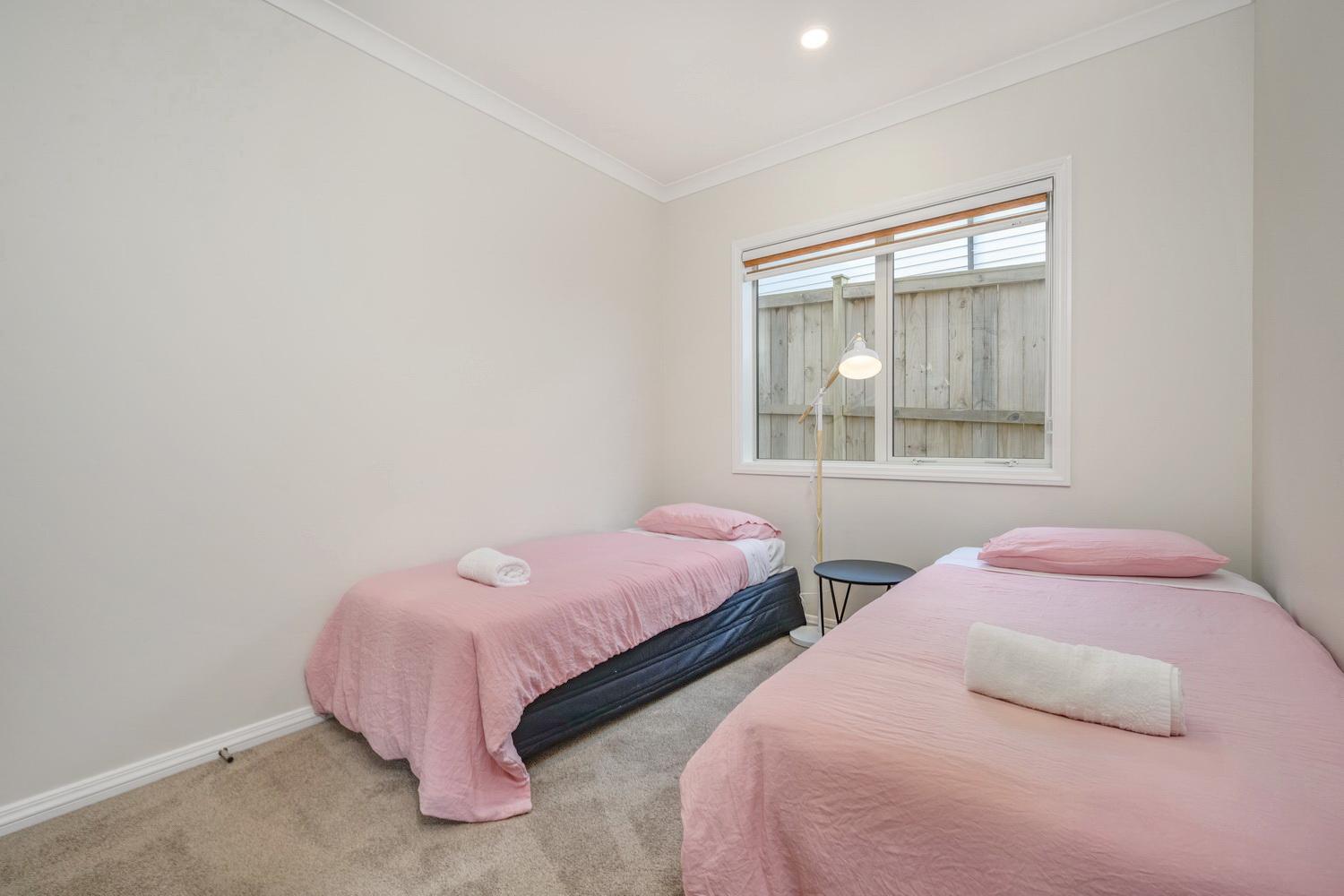 7Br 3Bh Beach Escape. 2 Min To Browns Bay Beach Auckland Esterno foto