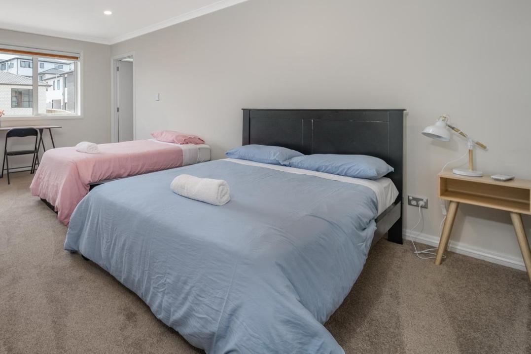7Br 3Bh Beach Escape. 2 Min To Browns Bay Beach Auckland Esterno foto