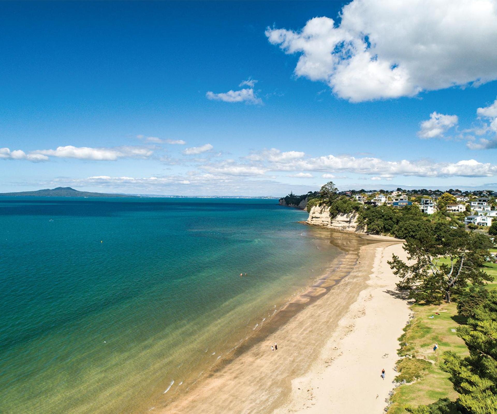 7Br 3Bh Beach Escape. 2 Min To Browns Bay Beach Auckland Esterno foto